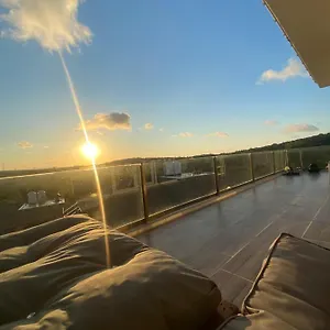 Large Private , Arnavutkoy Турция