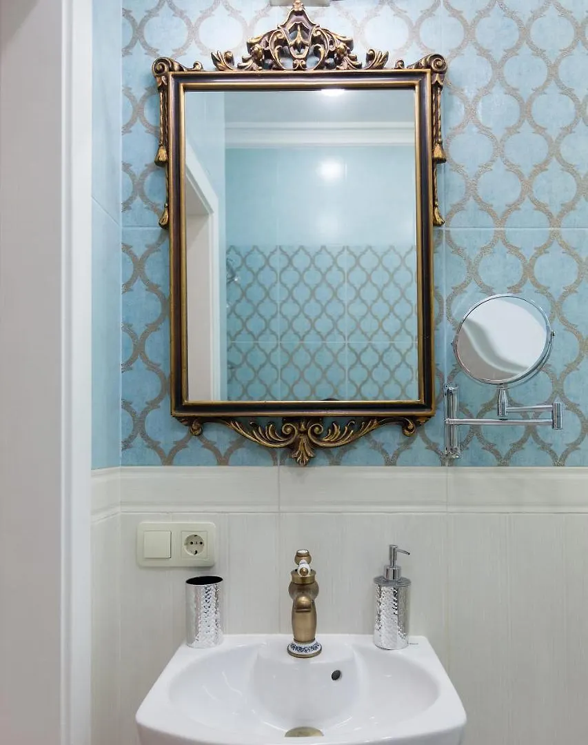Luxovski Apartment Lviv