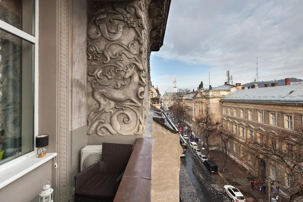 Luxovski Apartment Lviv